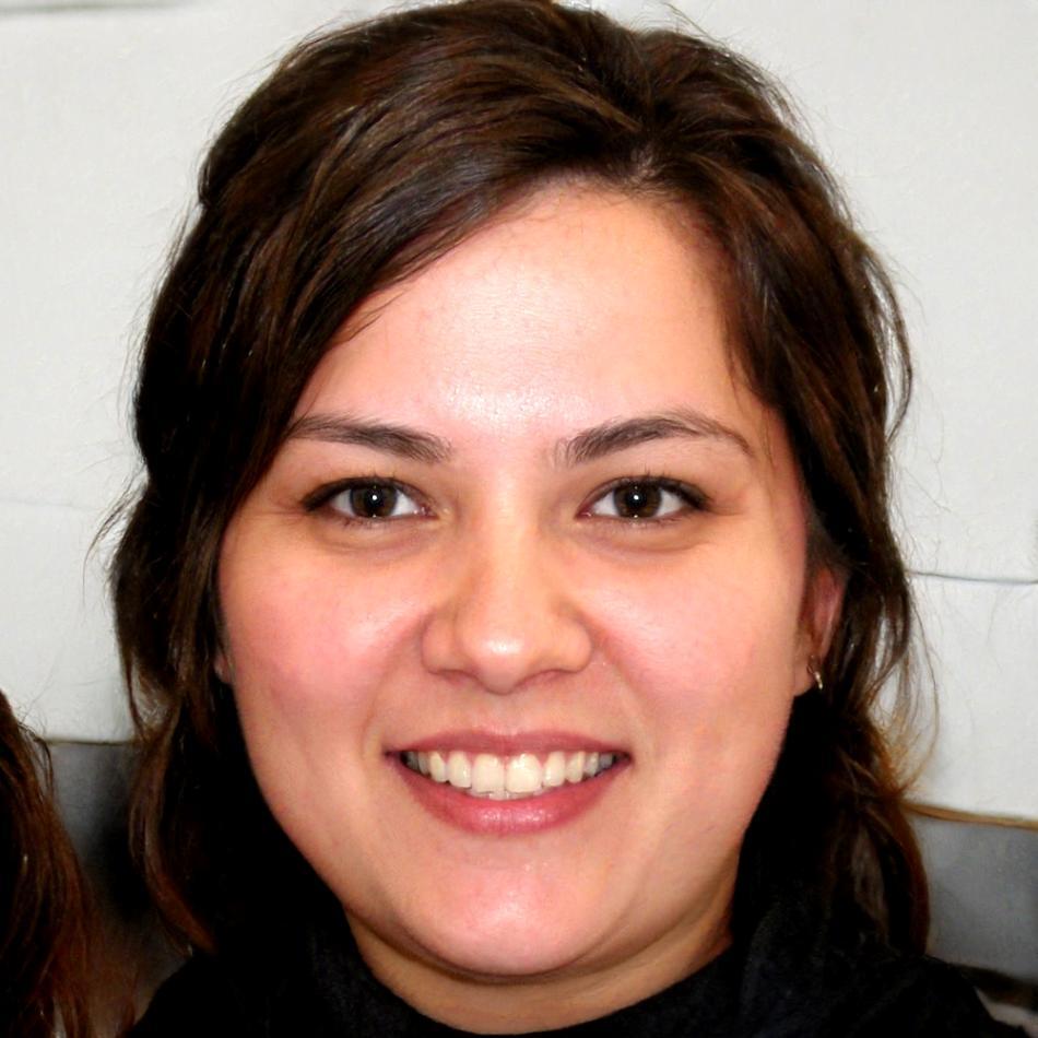 Anna Schmidt - Finanzanalystin
